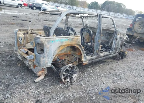 2021 Jeep Wrangler Unlimited Willys Sport 4X4 z USA, uszkodzony, nr VIN 1C4HJXDG5MW591574